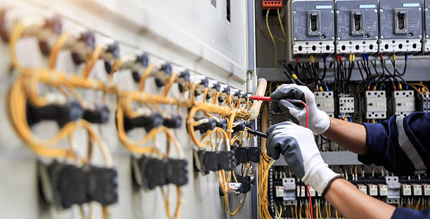 Professional Electrician technician working in Baldwin, NY